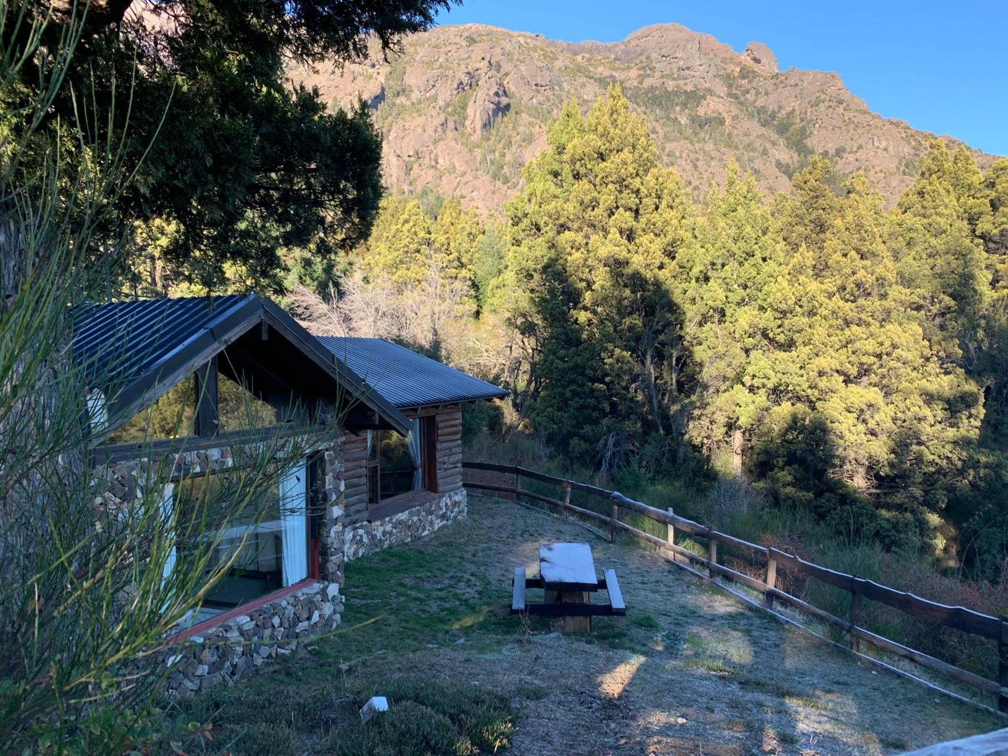 Del Carmen Mountain Alojamento de Turismo Selvagem San Carlos de Bariloche