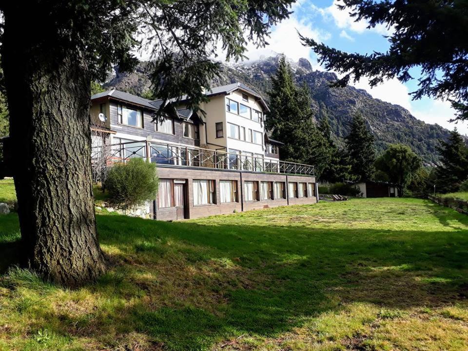 Alojamento de Turismo Selvagem Del Carmen Mountain San Carlos de Bariloche